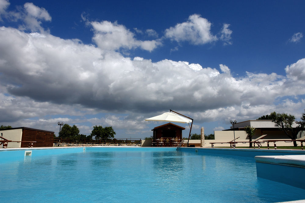 Masseria La Grande Quercia Hotel Mottola Bagian luar foto